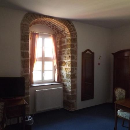 Hotel "Zur Sonne" Querfurt Eksteriør bilde