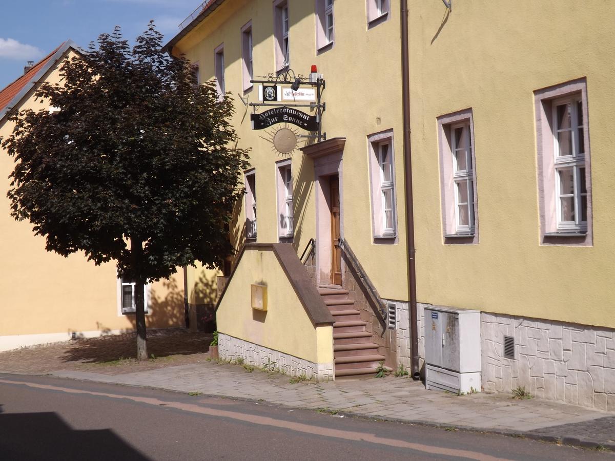 Hotel "Zur Sonne" Querfurt Eksteriør bilde