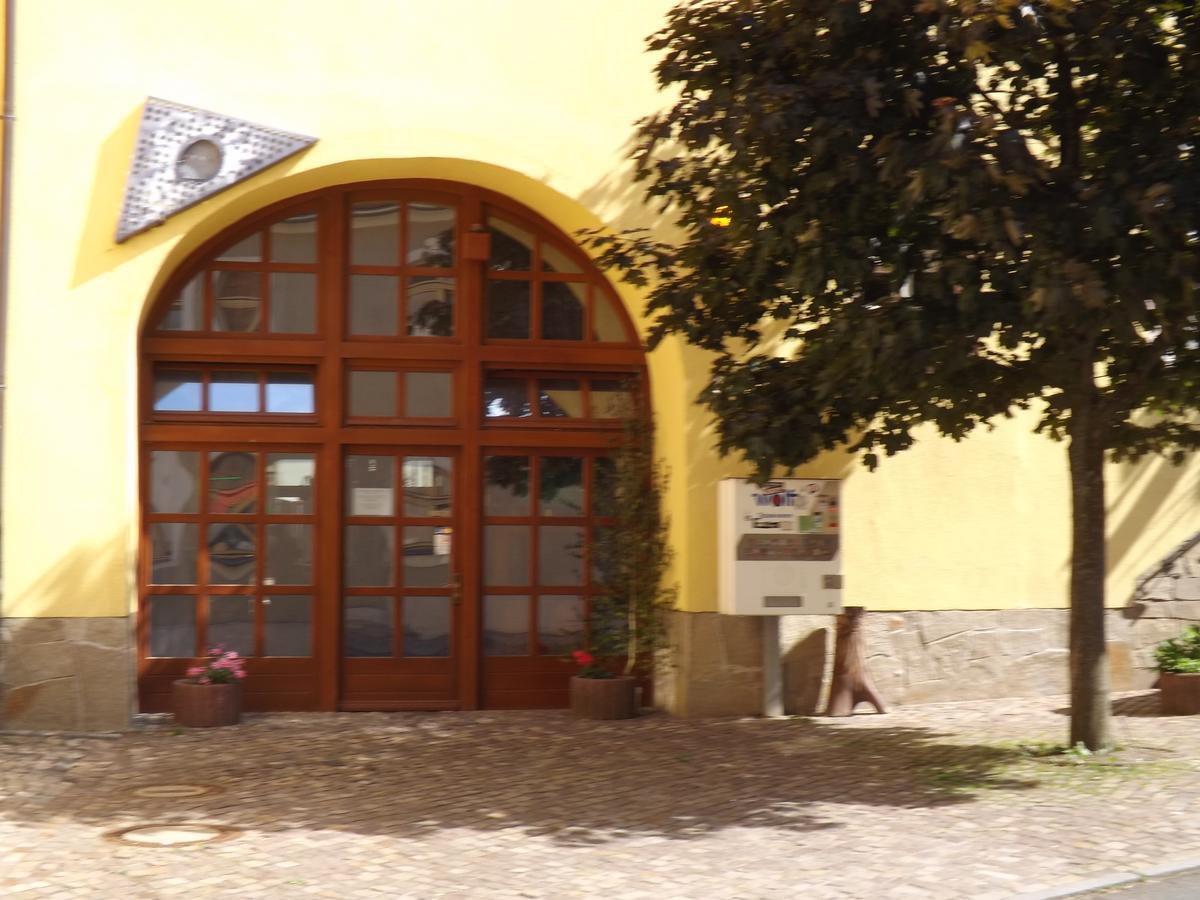 Hotel "Zur Sonne" Querfurt Eksteriør bilde